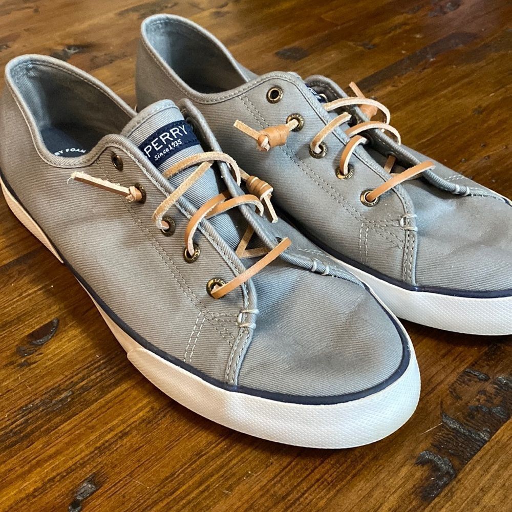 Sperry • Memory Foam • Size 11